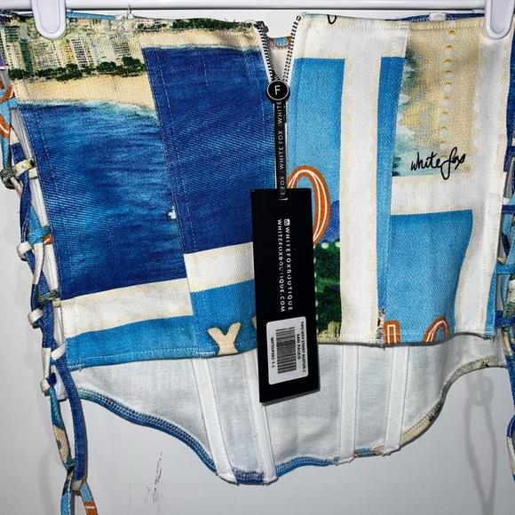 White Fox Boutique Strapless top with Blue and Green Print - Picture 10 of 13